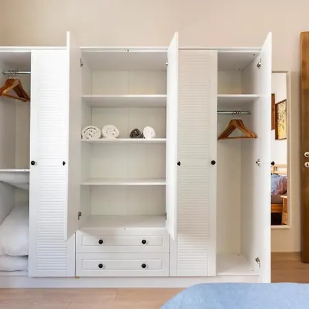 Discover The On Cihangir Appartamento Provincia di Istanbul